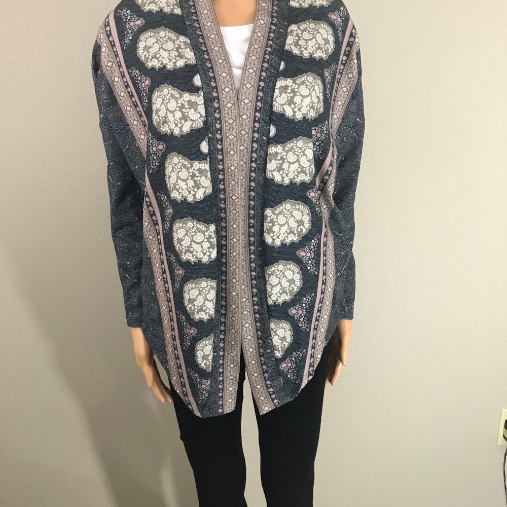 Open front Gray sweater light weight